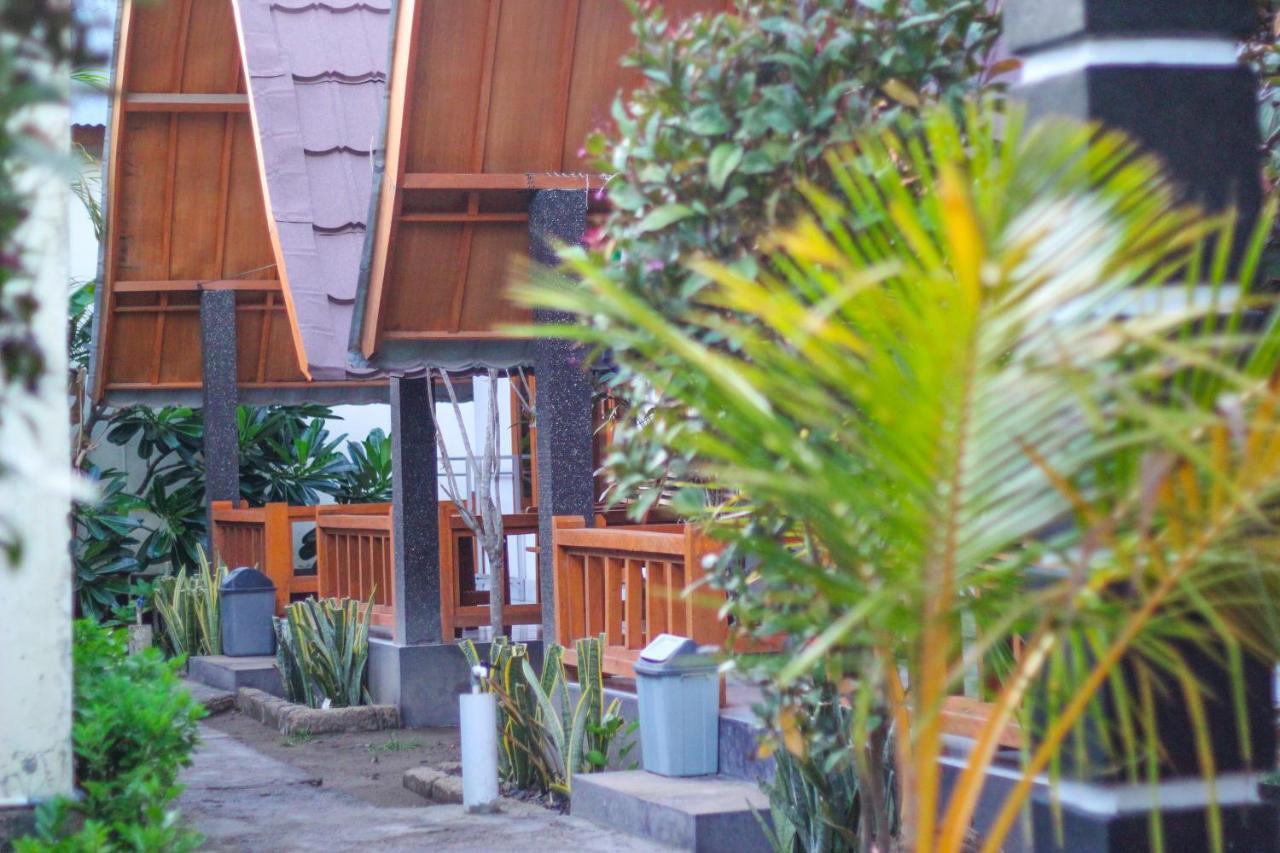 Balengku Homestay Gili Air Exteriör bild